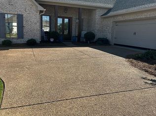 122 Amethyst Dr, Brandon, MS