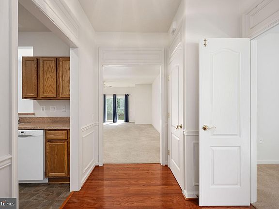 5th image of 54 Harborton Ln #12-2