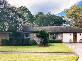 302 Wellington Dr, Houma, LA 70360