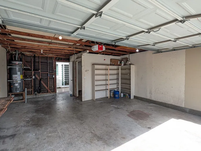 3221 Lemon Ln — Photo 30