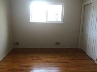 1076 Manor Rd, Staten Island, NY 10314