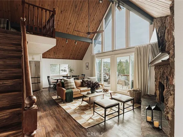 217 Old Toll Rd, Lake Arrowhead, CA 92352