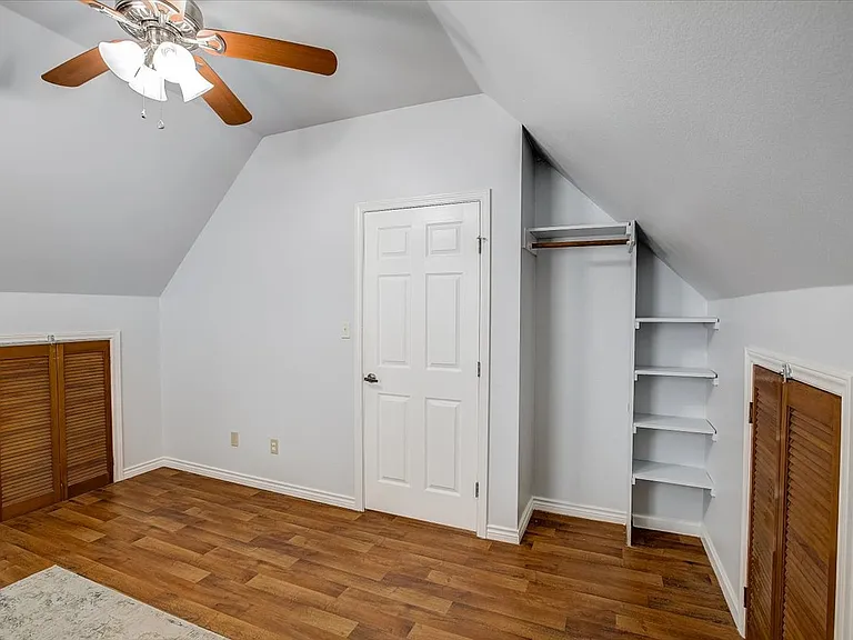 1603B Wilson St — Photo 15