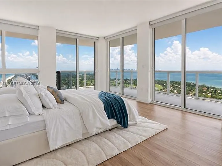 6365 Collins Avenue Cu #7 — Photo 7