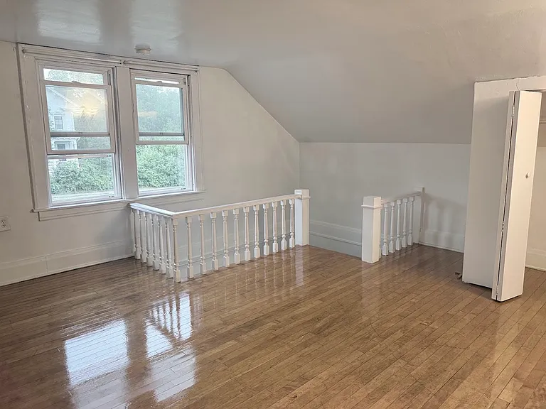 414 2nd St W — Photo 13