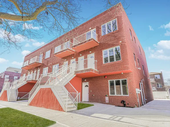 158 Bay 29th Street image 2 of 7