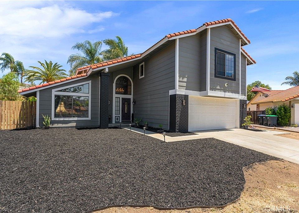1st image of 22960 Pavla Ct