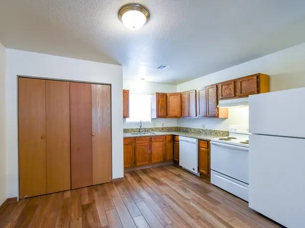 201 Arch St #1, Marietta, OK 73448