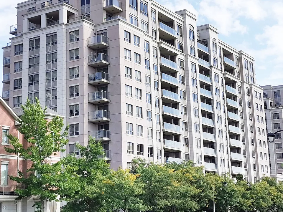 37 Galleria Pkwy #110