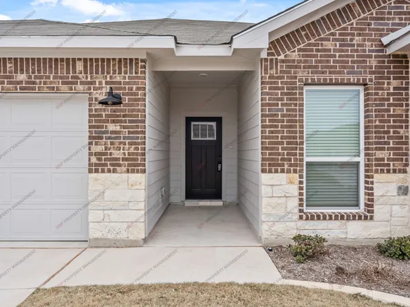 2034 Zabcikville Dr, Temple, TX 76502