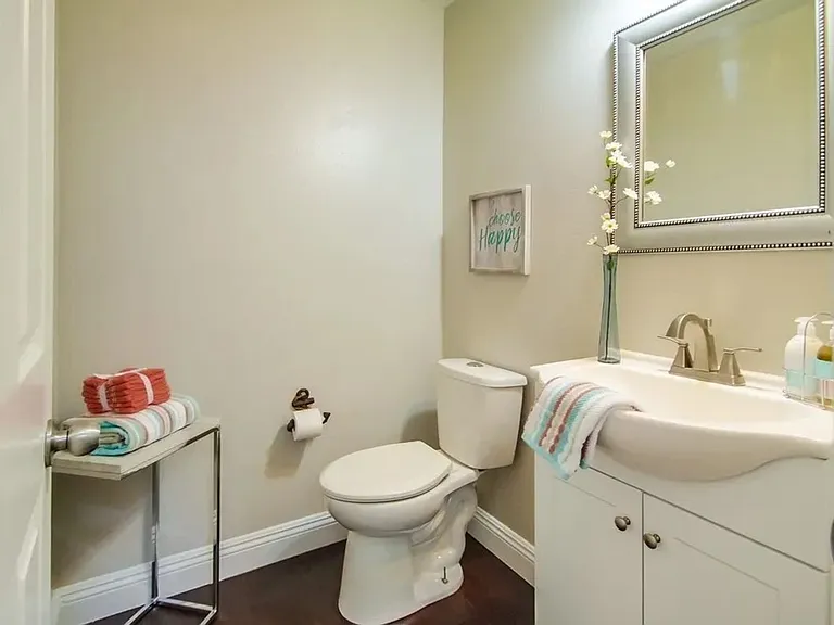1008 Crystal Springs Pl — Photo 12