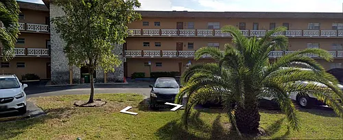 5031 W Oakland Park Blvd Photo 1