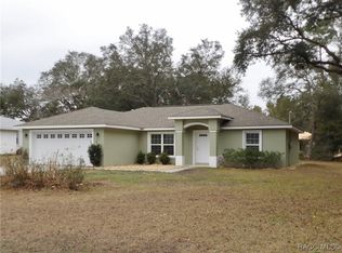 251 W Baker Pl, Citrus Springs, FL 34434