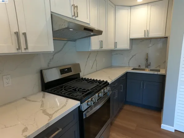 722 Foothill Blvd, Oakland, CA 94606