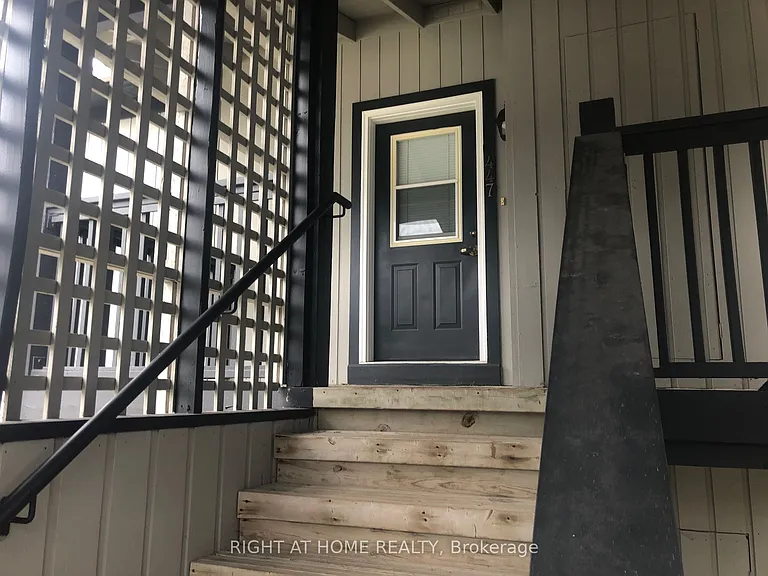 447 Mariners Way — Photo 4