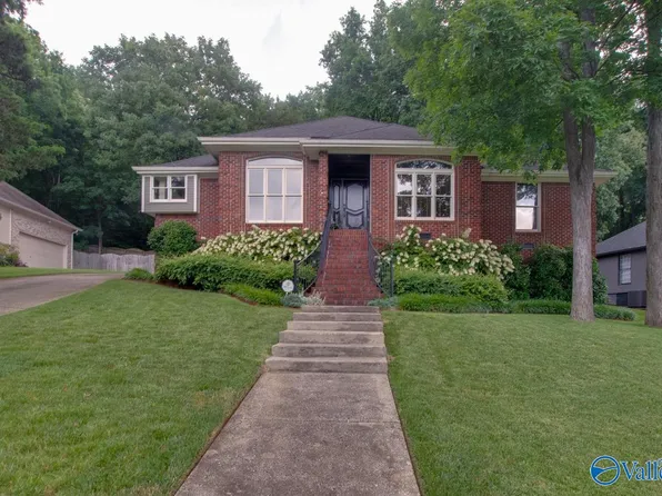 2023 Great Hills Dr NE, Huntsville, AL 35811