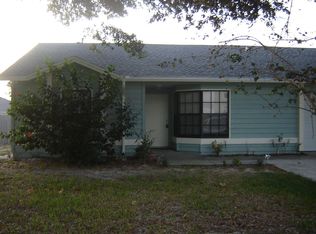 900 Treadway Dr, Deltona, FL 32738