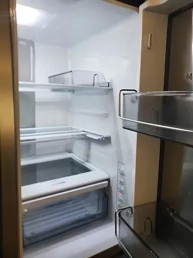 Fridge