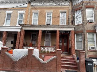 213 Autumn Ave, Brooklyn, NY 11208