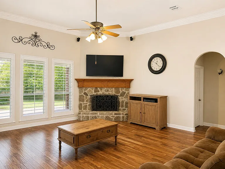 253 S Natural Spring Ln — Photo 3