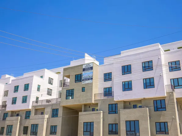 Woodlake Apartments