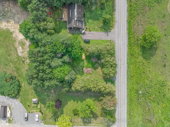 1468 David Rd, Clarence Rockland, ON K4K 1K7