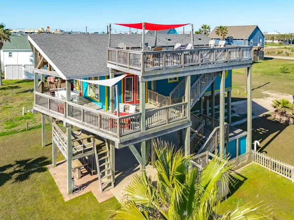 307 Murex St, Surfside Beach, TX 77541