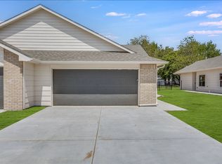 5431 N Sandkey St, Wichita, KS 67204