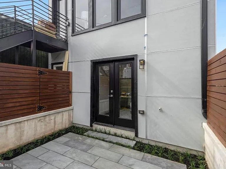 2717 Sherman Ave NW #1 — Photo 23