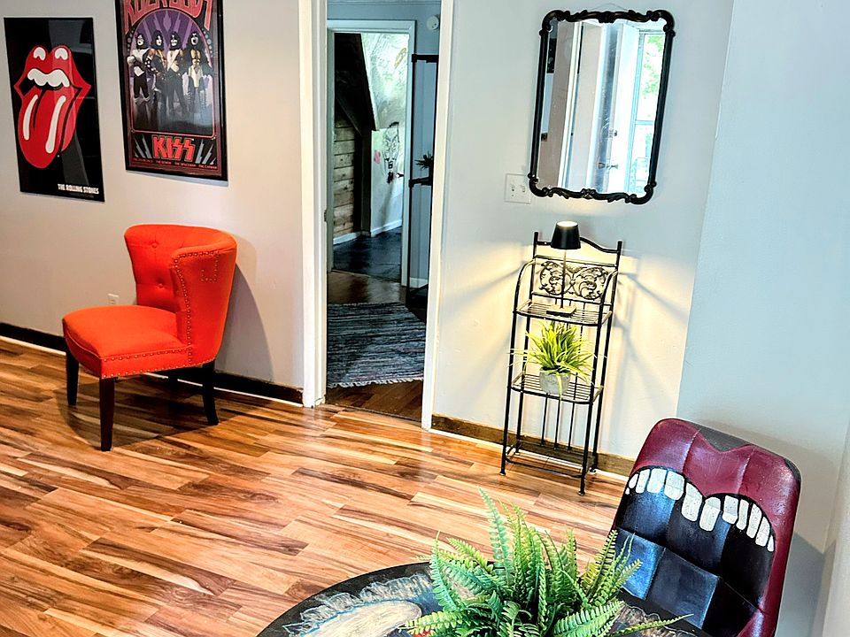 Living and dining room combination