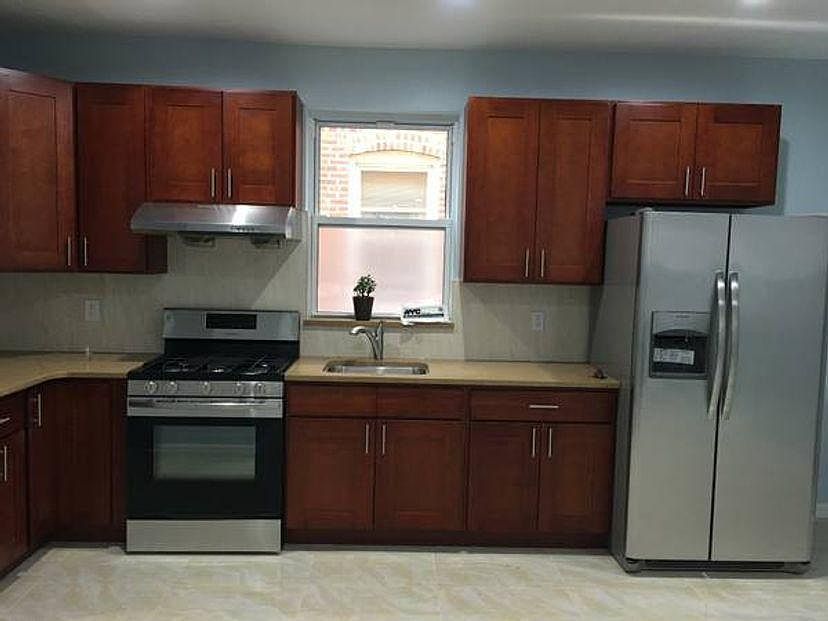 1st image of 4817 69th St