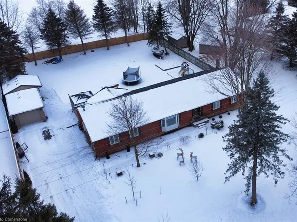 2 Concession Rd #1390, Flamborough, ON L0R 1T0