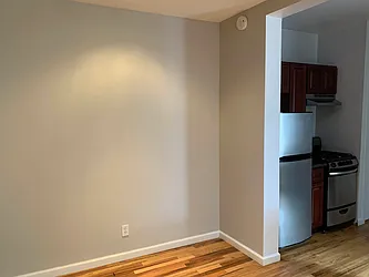 Rented by Salon Realty Corp