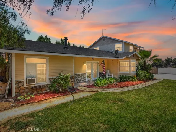 375 E County Line Rd, Calimesa, CA 92320