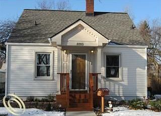 1st image of 3753 Cummings Ave