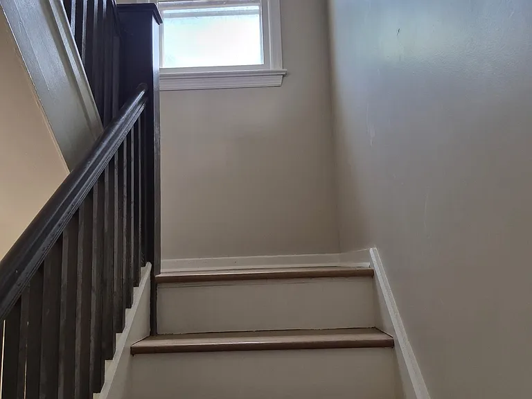 70 E 6th St #3 — Photo 30