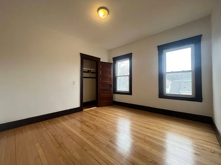38 Esther St #1 — Photo 12