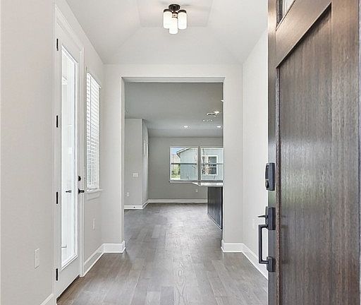 3rd image of 264 Sweeping Sage Ln