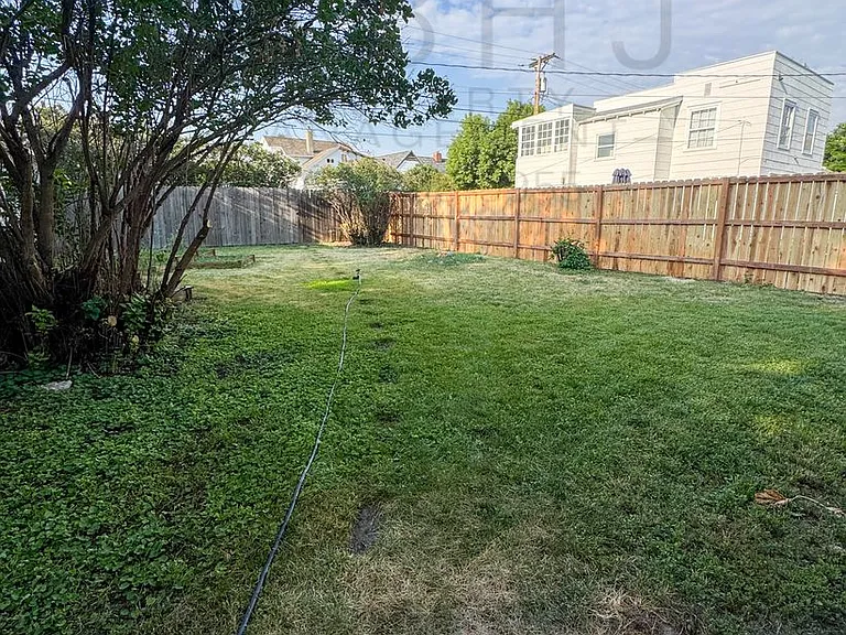 432 W Brundage St — Photo 8