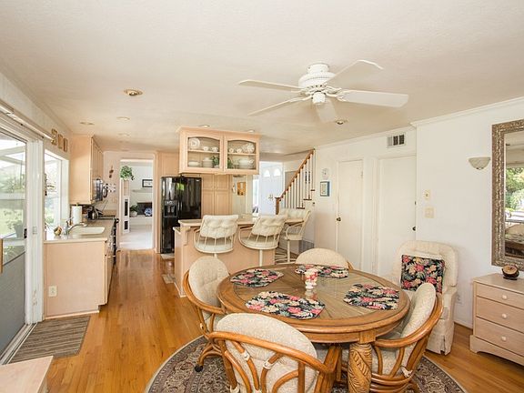 3rd image of 4775 Redbrook Ct