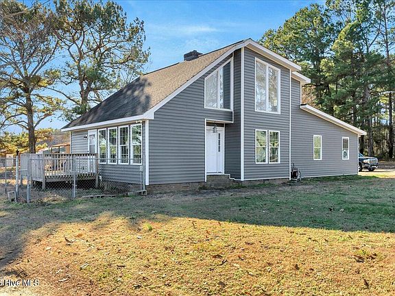 2nd image of 394 Mallie Pearce Road