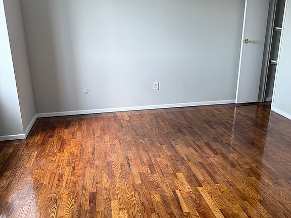 5th image of 210 Hackensack St #F1