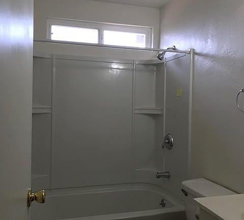 5th image of 3720 Kellie Ct