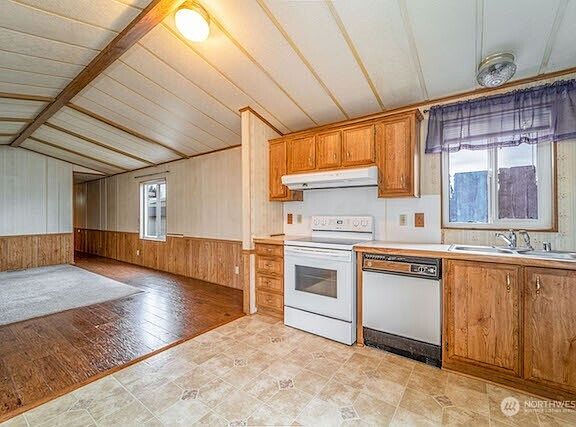 5th image of 16600 25th Ave NE #55