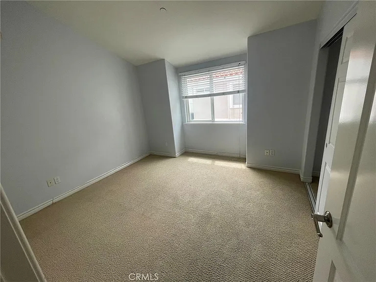 413 N Elena Ave #C — Photo 24