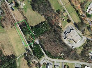 905 W 25th St, Newton, NC 28658