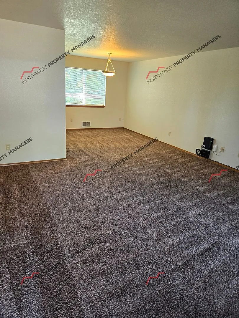 r91a Birchwood Apartments — Photo 4