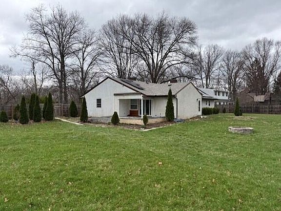 3rd image of 544 Noe Bixby Rd