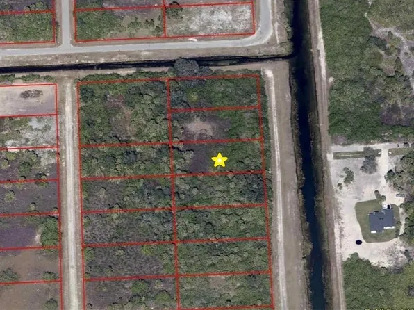 1515 Hines Ave, Lehigh Acres, FL 33972
