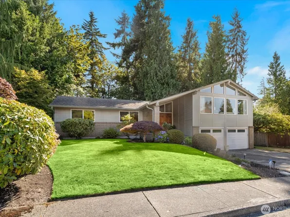 17202 Sealawn Place, Edmonds, WA 98026